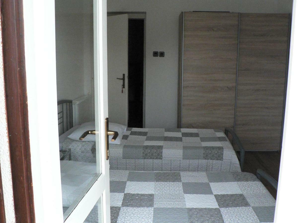 Apartman Mare Pula Buitenkant foto